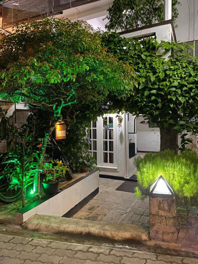 Beach Walk Hotel ウナワトゥナ エクステリア 写真