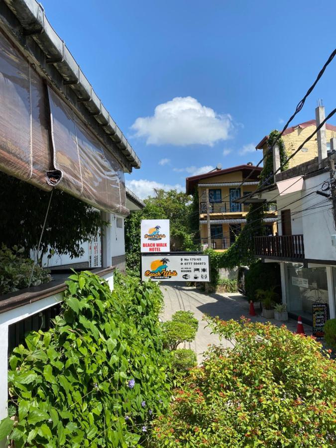 Beach Walk Hotel ウナワトゥナ エクステリア 写真